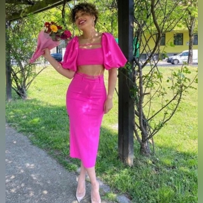 Matching Pink Skirt And Top. Bloggers Fave